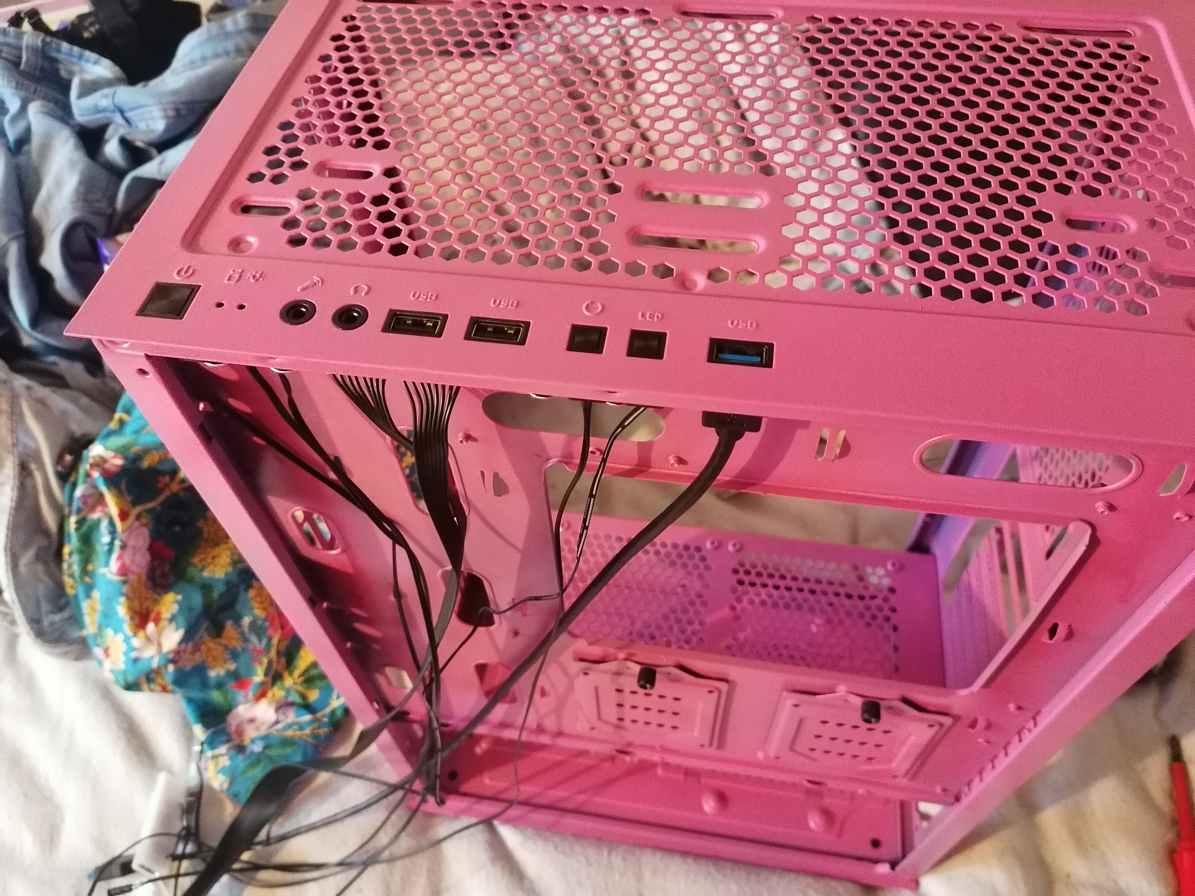Pink frame with nothing in it